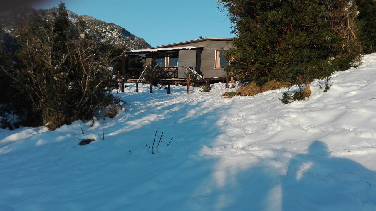 Cabanas Lomas Del Salto Hotell Puerto Chacabuco Eksteriør bilde